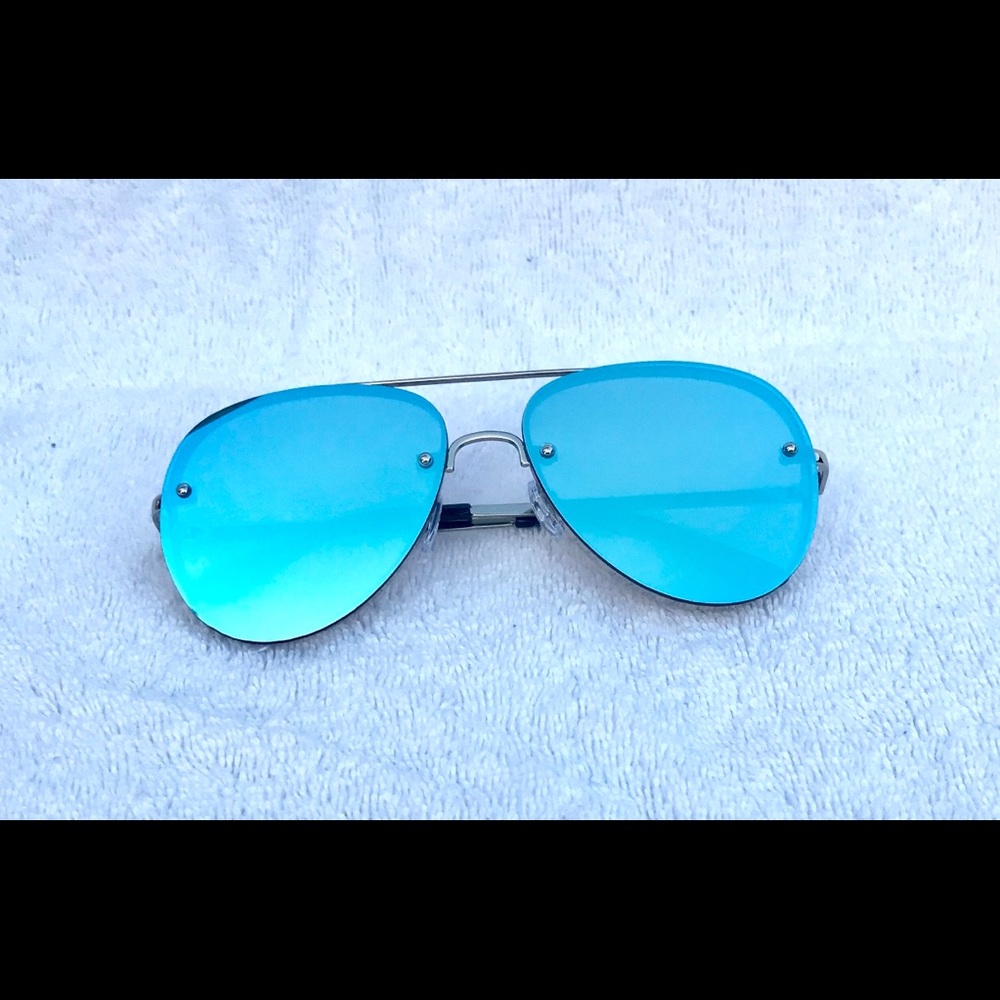 Oversized mirrored sunglasses (blue)